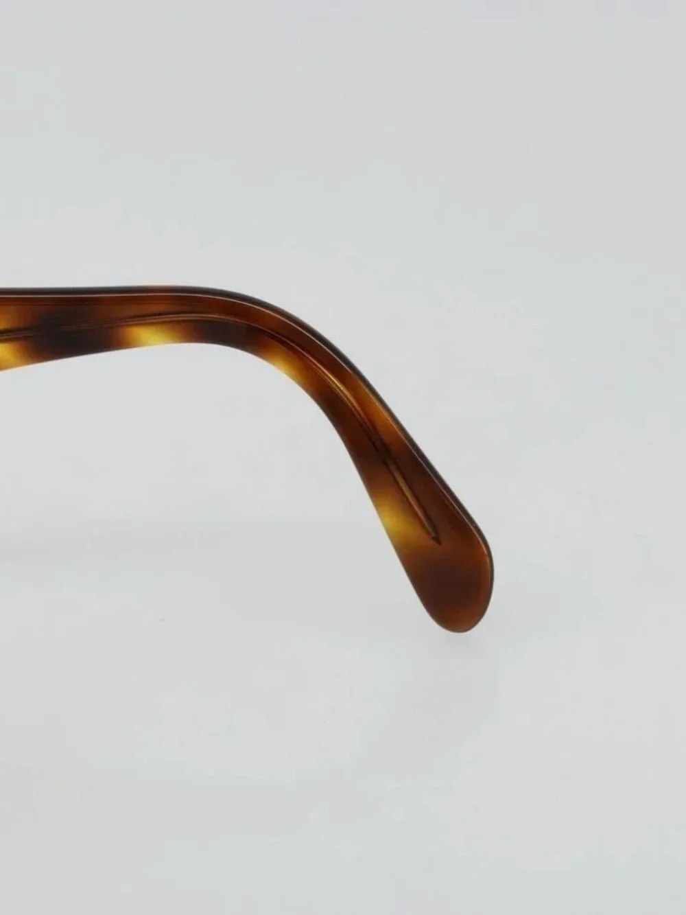 CHANEL brand	chanel color	brown